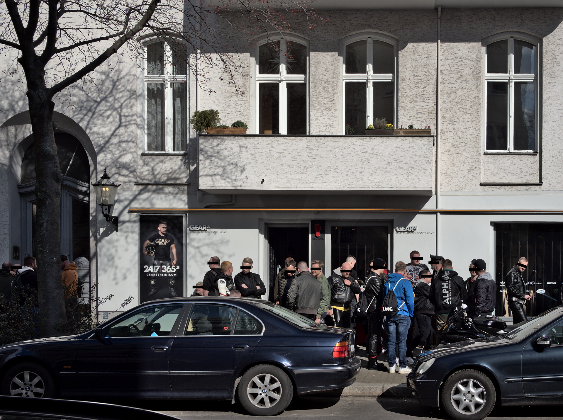 Easter leather fetish berlin shopping gear kalckreuthstraße 13 2023 04 08