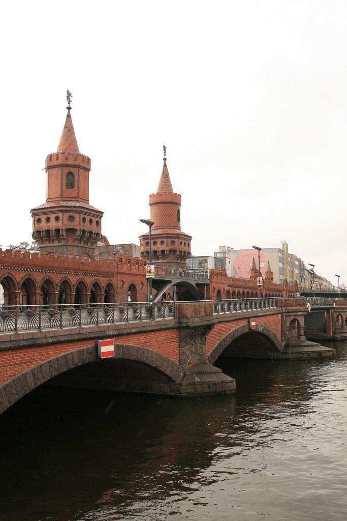 Friedrichshain-Kreuzberg Pushes Affordable Housing Alternatives as Berlin Rent Freeze Extended