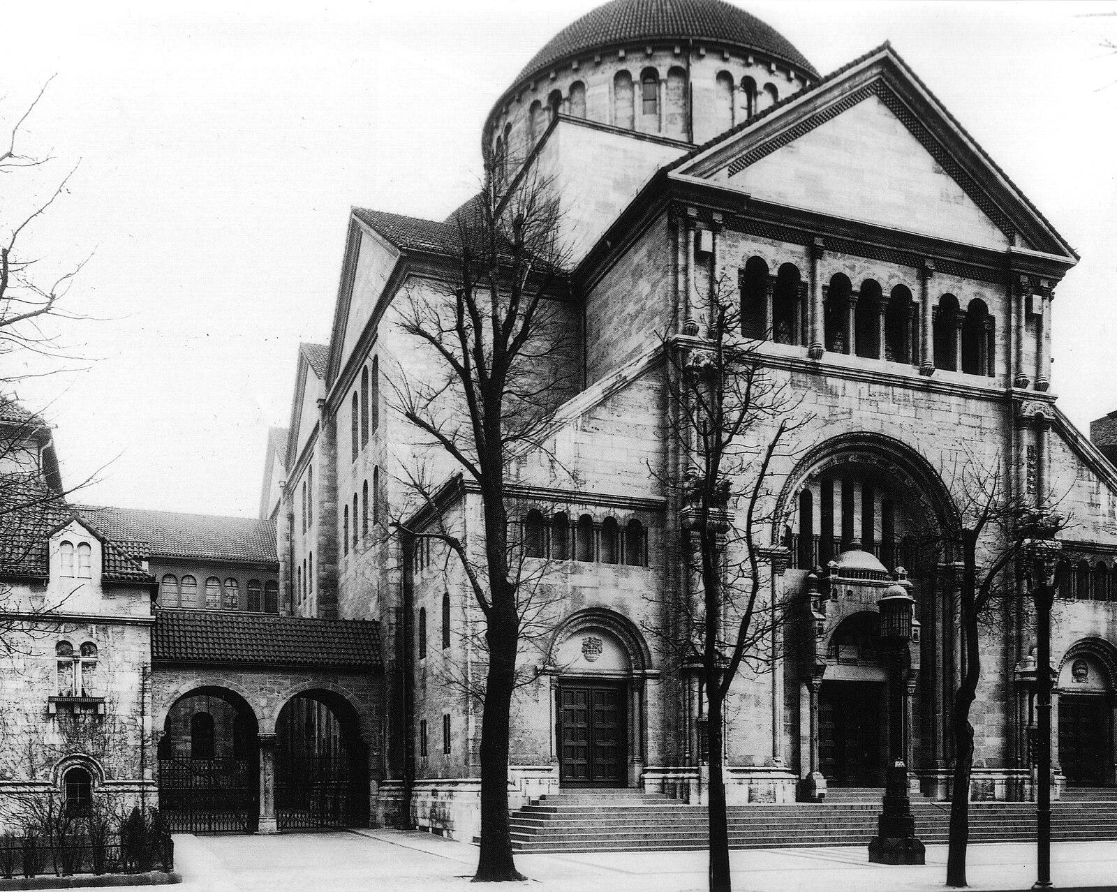 Berlin, Charlottenburg, Synagoge in der Fasanenstraße, Foto von Waldemar Titzenthaler