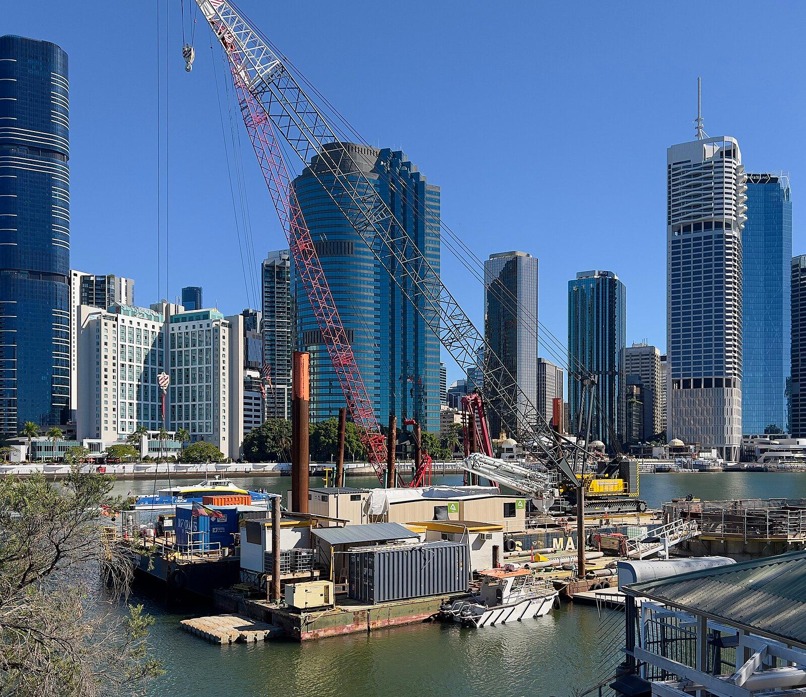 Construction of the Kangaroo Point Bridge, May 2023