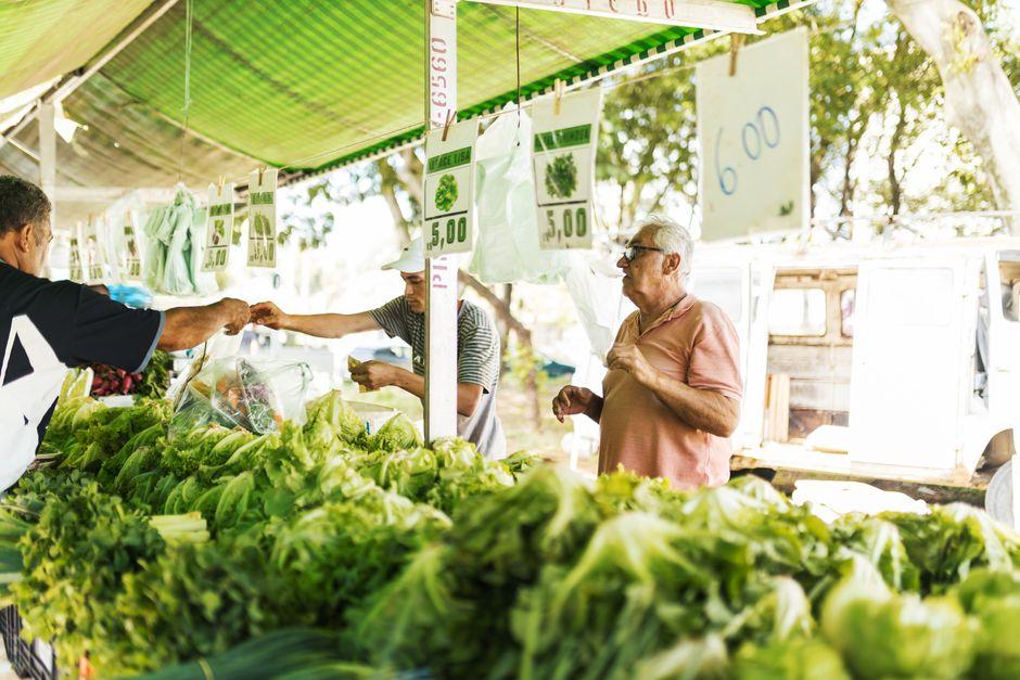 Farmers Market Fresh Produce Exchange